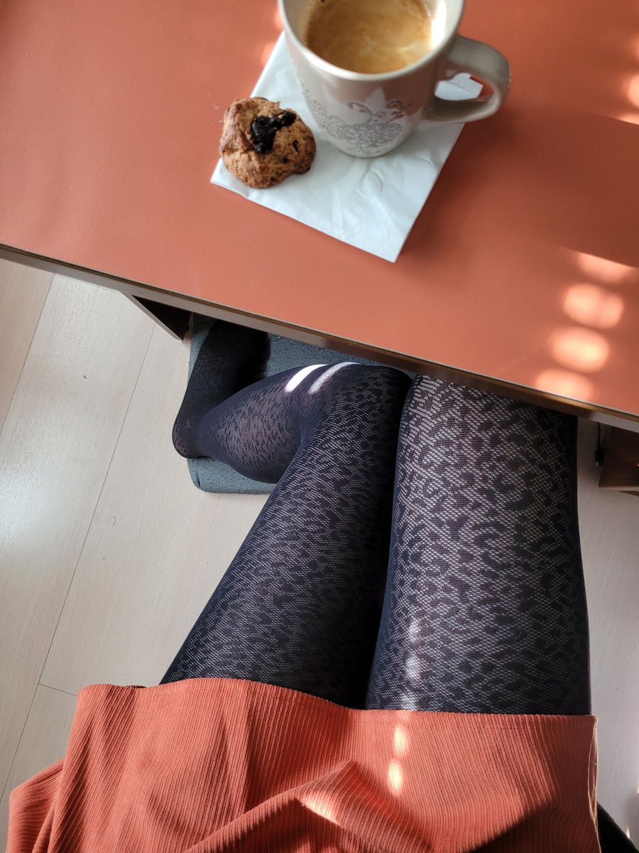 Hello 🧡