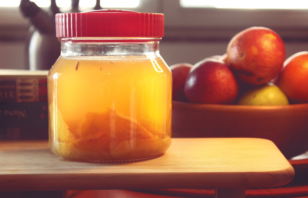 Today, herbal R&amp;D and the usual photo shoot with good old <a href="/Theycallmetabbo/">Andrea Tabacco</a>.
Now the whole world will know that I slightly overdid it with the recommended amount of lemon.
#lemonvinegar