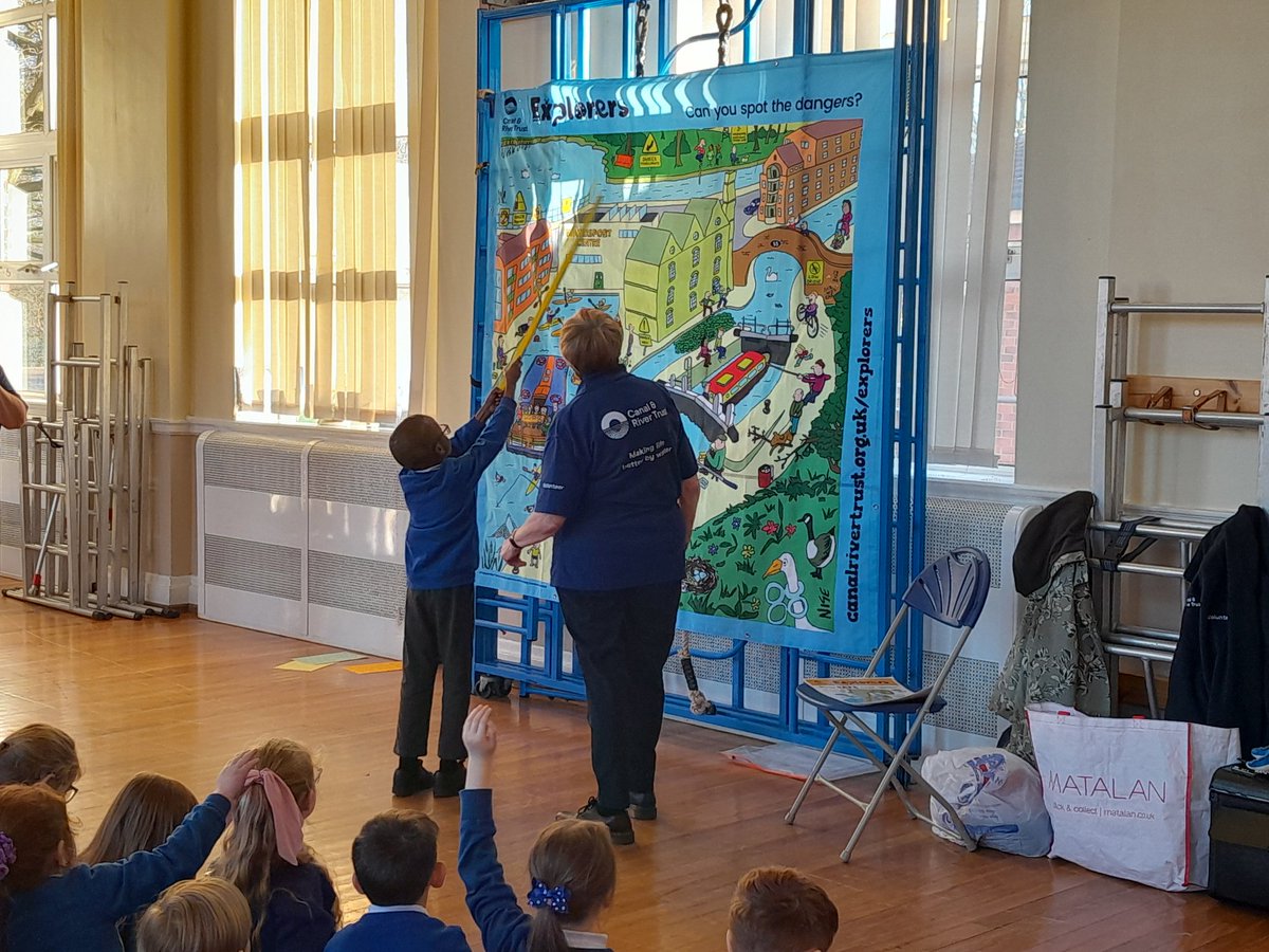 Delta Montagu Primary Academy (@deltampa) on Twitter photo We were joined by the <a href="/CanalRiverTrust/">Canal & River Trust</a>. They spoke to the children about keeping safe near rivers, lakes and canals. We were joined by the <a href="/CanalRiverTrust/">Canal & River Trust</a>. They spoke to the children about keeping safe near rivers, lakes and canals.