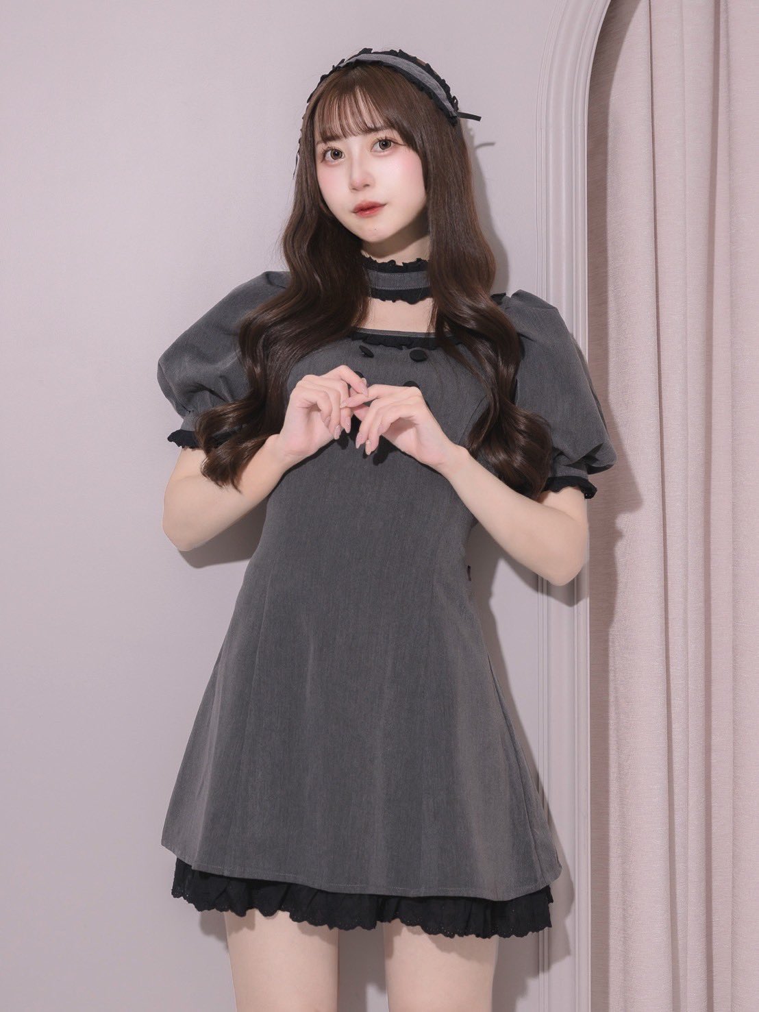 チョーカーフリルドーリーワンピース – pium