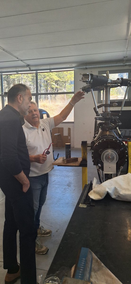 scarponimoto's tweet image. And so it begins....

At Konner Helicopters in Udine 

Hybrid Helicopter development 

$STRH 

#EV #DualTech #Hybrid #Scarponi #Helicopters #SaveLives