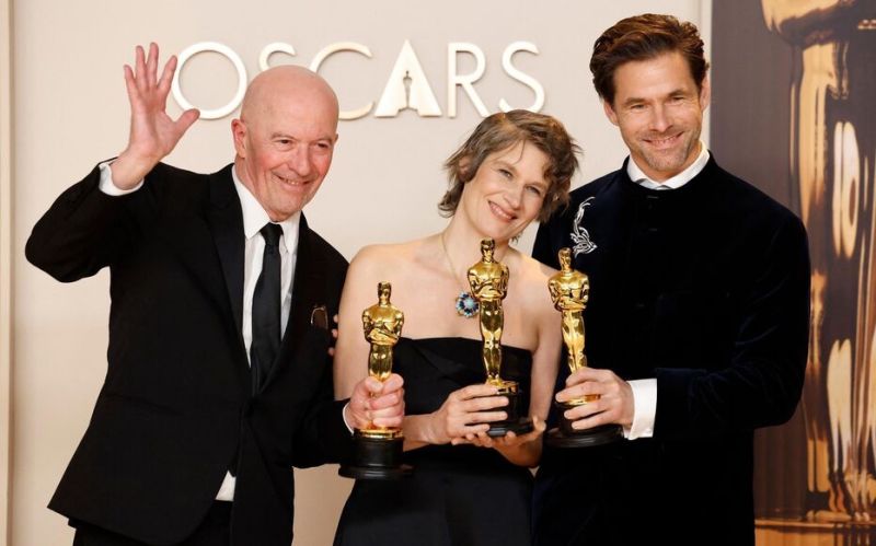 Bravo #Camille et #ClémentDucol pour leur #César 🏆de la meilleure musique originale et leur #Oscar 🏆 de la meilleure chanson pour #EmiliaPerez.
Très fiers d’accompagner de si grands artistes.