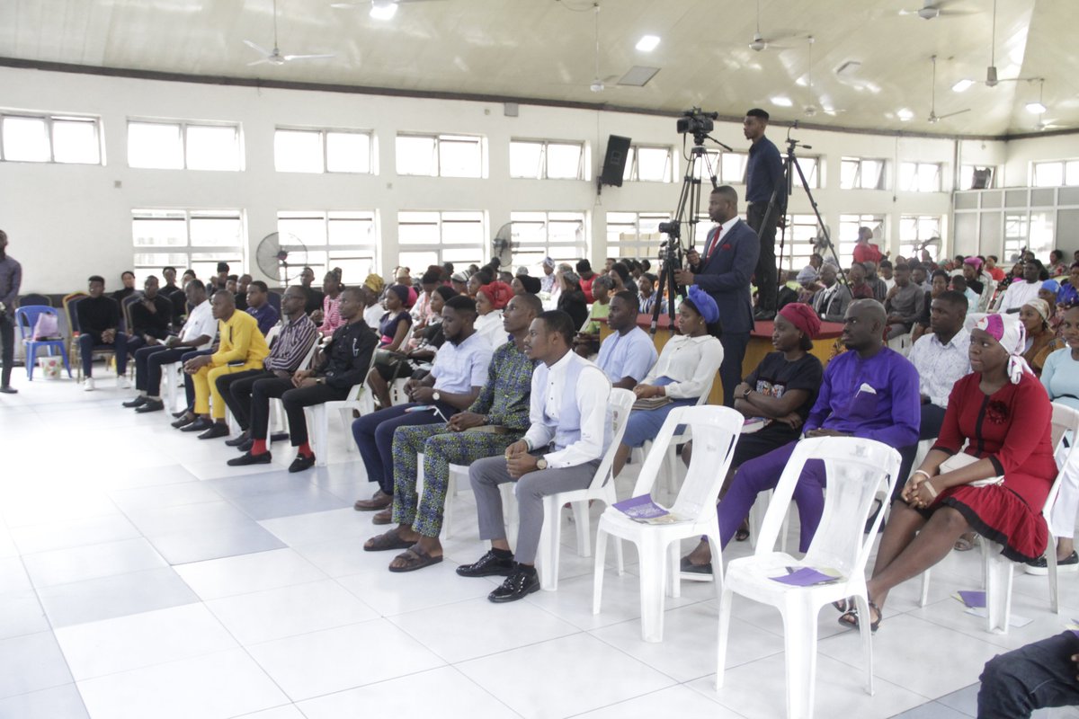 Drsavealifefdn's tweet image. Doctors Savealife Foundation at the Mountain of Fire Youth Program.

For inquiries regarding medical outreach, please call 09093068579.

#DoctorsSavealife #MountainOfFire #YouthProgram #MedicalOutreach #Healthcare