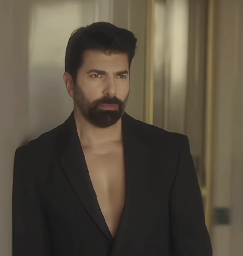 Çok yakışıklı ve zarif 🥵

#Orhun
#CenkTorun