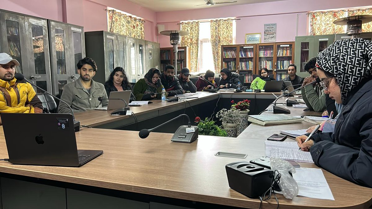 SFLCin's tweet image. SFLC.in in collaboration with @LogicallyFacts conducted Digital Security Training at Kashmir University, Jammu &amp;amp; Kashmir on February 28th, 2025. 

Syed Mohammad Haroon, Volunteer Legal Counsel and Vignesh, Technologist at  along with…