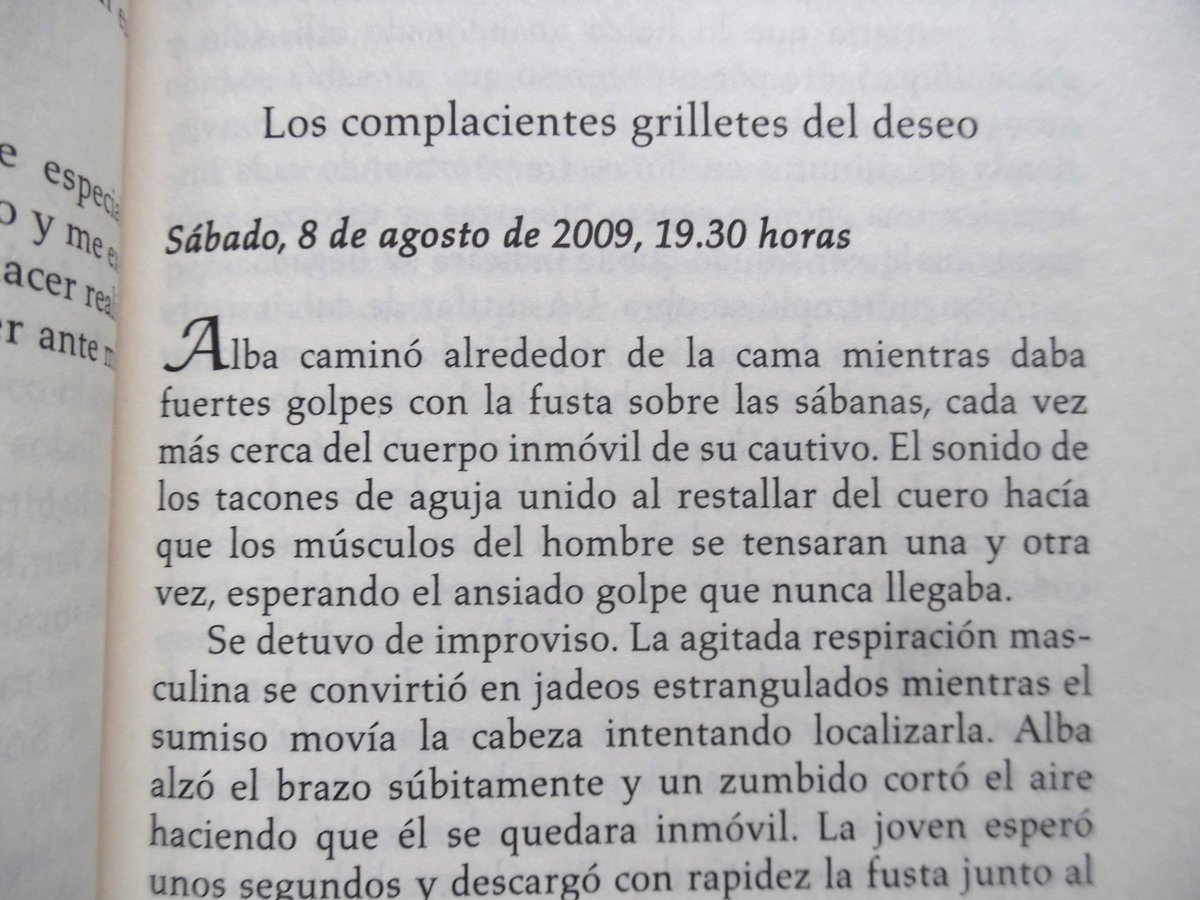 Crónicas del Templo es el título genérico de una pentalogía erótica BDSM escrita por <a href="/Noelia_Amarillo/">Noelia Amarillo</a>. Para mecerse todocoleccion.net/libros-segunda….