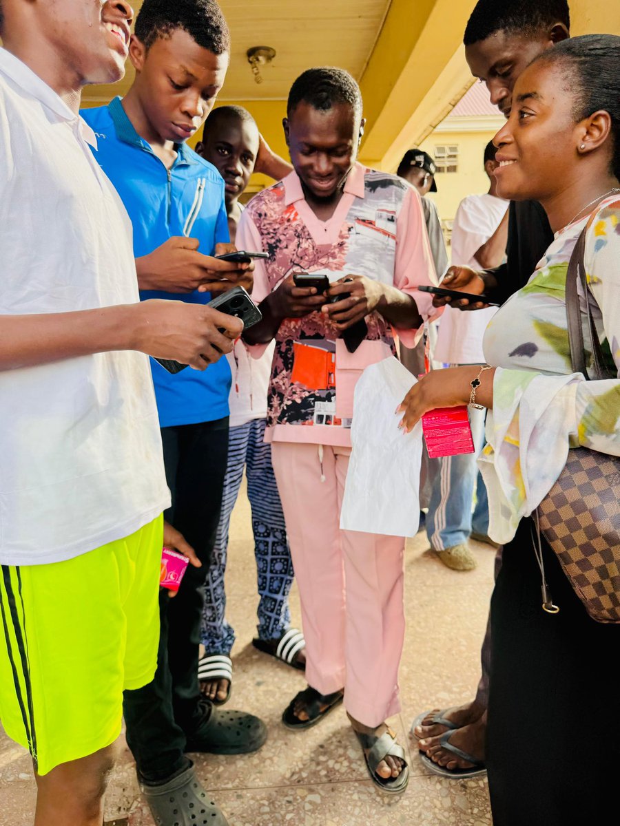 goldcircle_ng's tweet photo. Thanks to YASH UNIABUJA for a great partnership and engagement! ๐คโจ GoldCircle_NG remains committed to supporting you ๐ฏ.
#YouthAdvocacy #STDPrevention #YASHCommunity #GoldCircleNG https://t.co/odrUZZAxCb