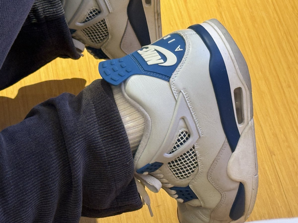 WeirdoM (@weirdom000) on Twitter photo 