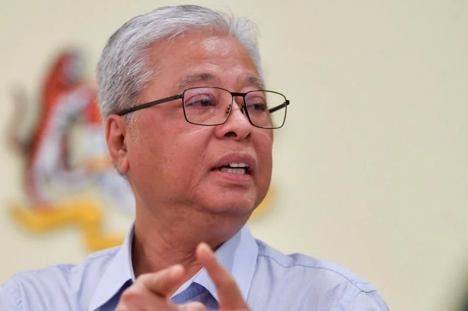 harakakdailyHD's tweet photo. Ismail Sabri berhadapan cabaran soal siasat pada bulan Ramadan.

“Kalau bulan lain, saya boleh menipu,” ujarnya lagi. https://t.co/31KgLFuWPy