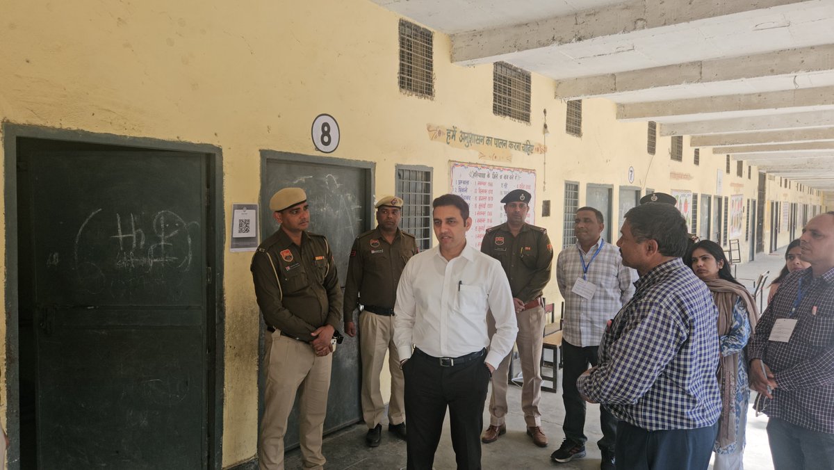 Deputy Commissioner Inspects Board Examination Centers to Ensure Smooth Conduct!

Deputy Commissioner Shri Ajay Kumar conducted a thorough inspection of board examination centers in the district today to review arrangements for Class 10 and 12 exams.

✔️ Assessed seating