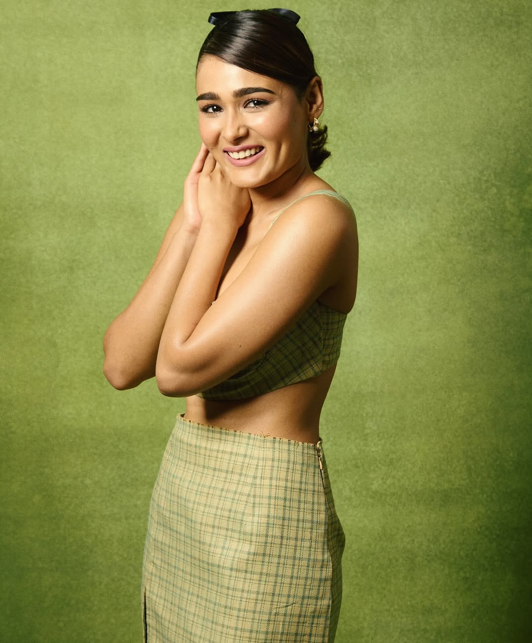 GlHY_WNW4AAdSF4?format=jpg&name=large