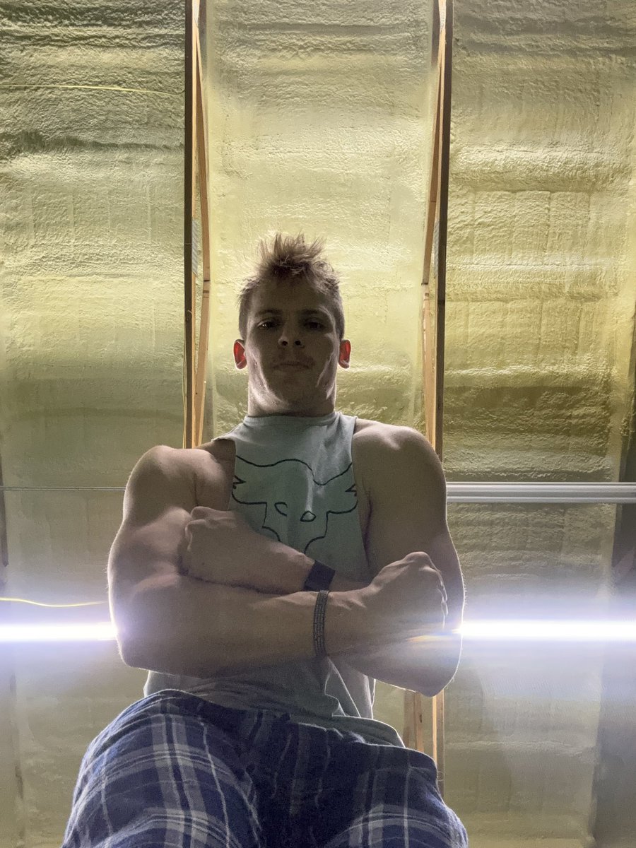 you f@gs do wish you had this view 24/7 😈😈 u have no place to run to, get in my dms and start $ERVING a real man.

#findom #FinDom #Cashmaster #cashgod #cashalpha #dom #sniff #serve #send #cashapp #cashmaster #serveyourhsalpha #feet #malefeet #footfetish #cashmaster #findom