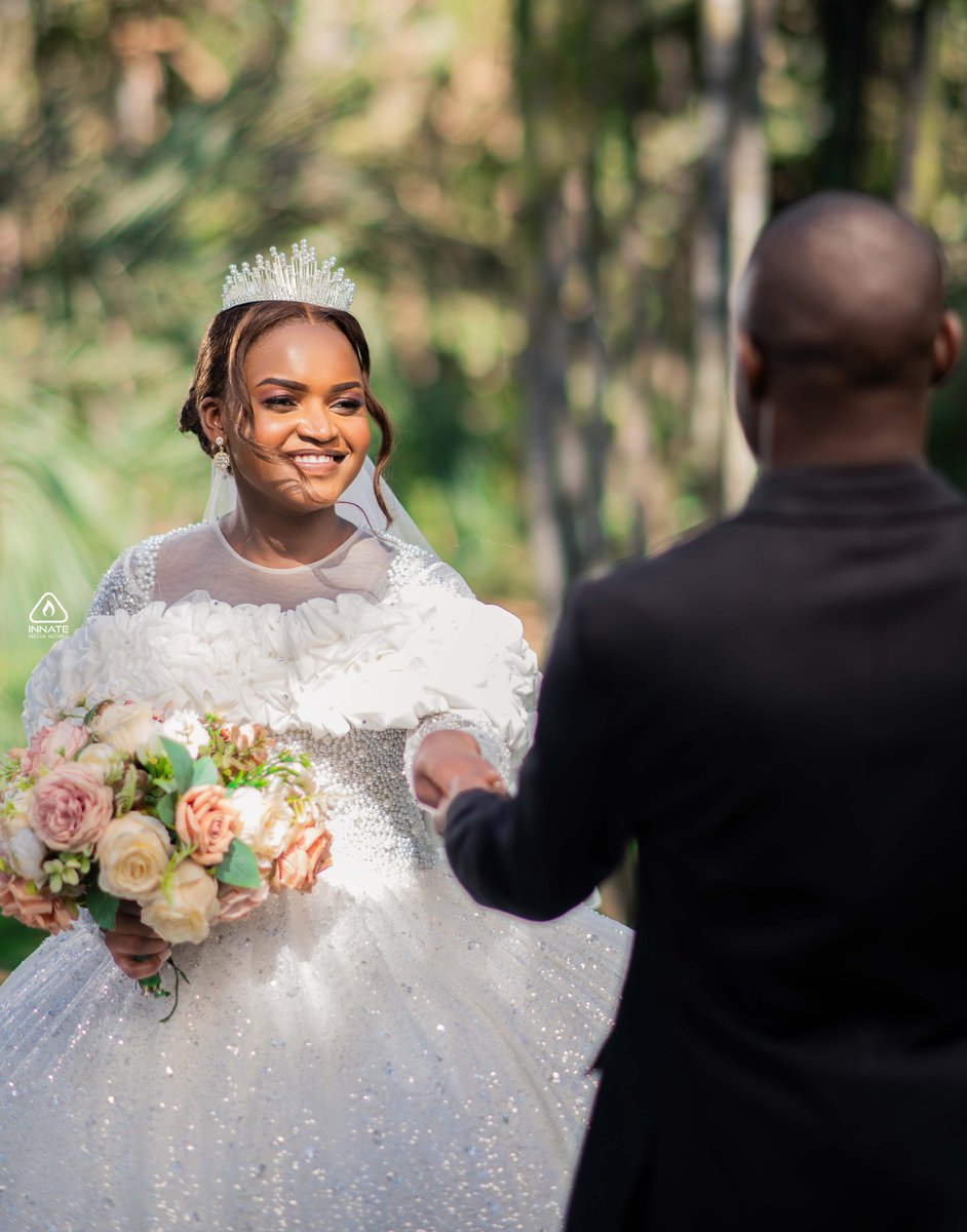 media_innate's tweet photo. Dream of a perfect 2025 wedding? ✨ Lock in your date this March &amp; April and get 20% OFF all wedding packages! Let's create your unforgettable day! Contact 0 998 565 624. #InnateWeddings #InnateDiaries #2025Wedding #WeddingDeals https://t.co/QMrHFoBPss