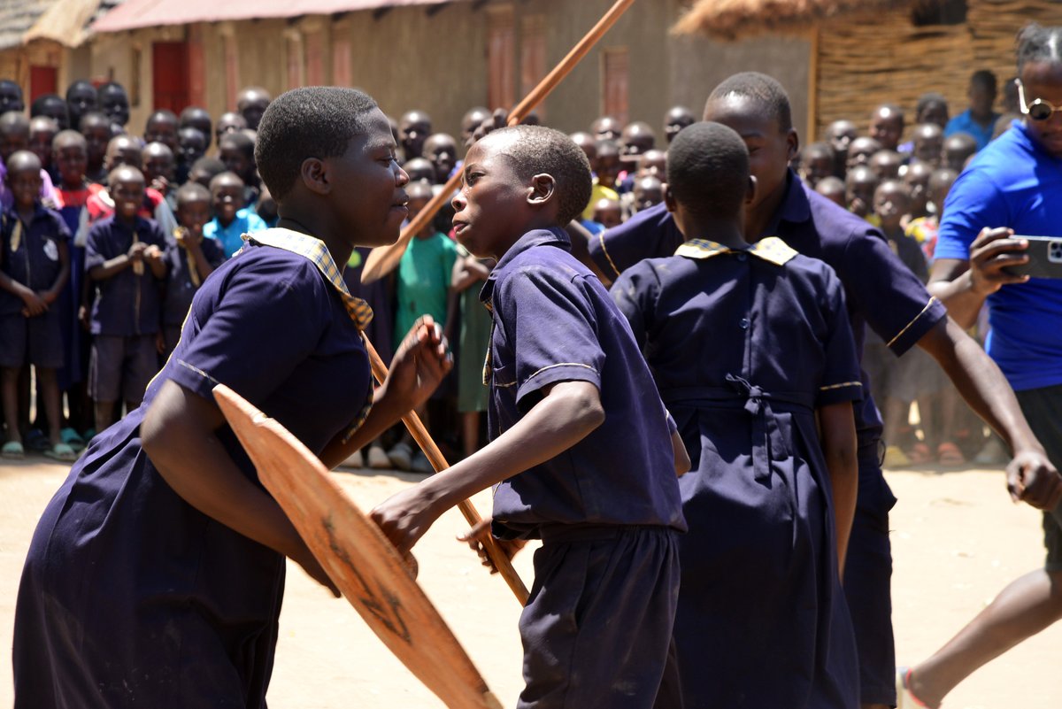 HardGirl (@sandraawilli) on Twitter photo a promising sign of their eagerness to learn, broaden their dreams, and embrace technology and innovation.
We extend our heartfelt gratitude to <a href="/ArnoldMugagga/">Arnold Leon Mugagga 🏅</a> , <a href="/ondoga/">Diana Ondoga</a> and Mr. <a href="/OjokOkello_/">Ojok Okello</a> and the teams that made this possible for including us. a promising sign of their eagerness to learn, broaden their dreams, and embrace technology and innovation.
We extend our heartfelt gratitude to <a href="/ArnoldMugagga/">Arnold Leon Mugagga 🏅</a> , <a href="/ondoga/">Diana Ondoga</a> and Mr. <a href="/OjokOkello_/">Ojok Okello</a> and the teams that made this possible for including us.