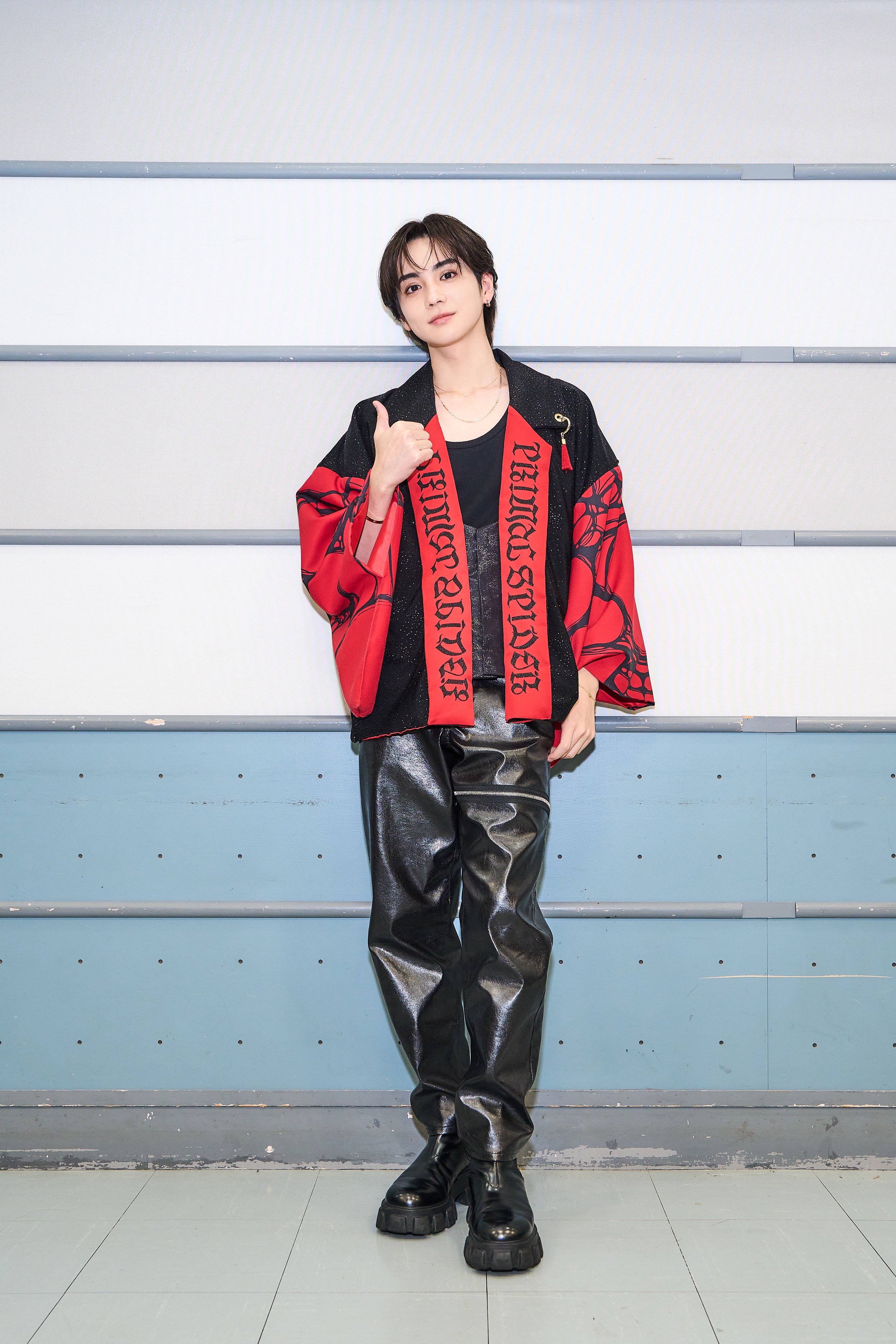 吉野北人1st写真集「As i」特別限定版表紙 - ランペ吉野北人