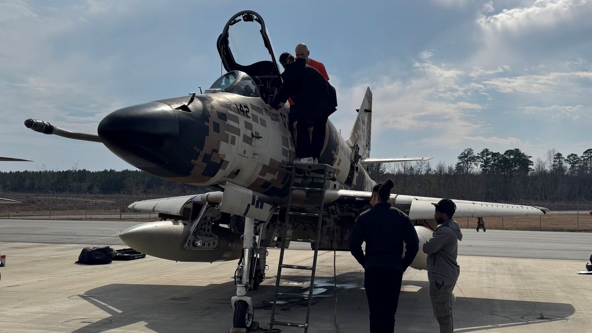 We had a fantastic time hosting <a href="/NCDOT/">NCDOT</a> 's HBCU Fellows at NC Global TransPark last week! 

The visit featured insightful discussions on GIS analysis, airport operations, and executive leadership, along with a memorable tour of Draken.