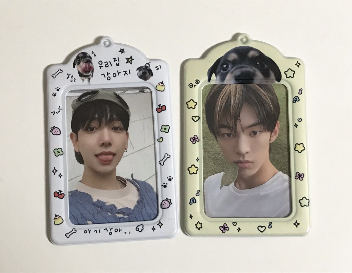 귀여운걸 한번 시켜봤는뎁쇼..

rt 추첨 한분께  포카홀더 하나와 키링을 선물해드릴게요˘ᗜ˘
(포카는 친구들거 가져옴)