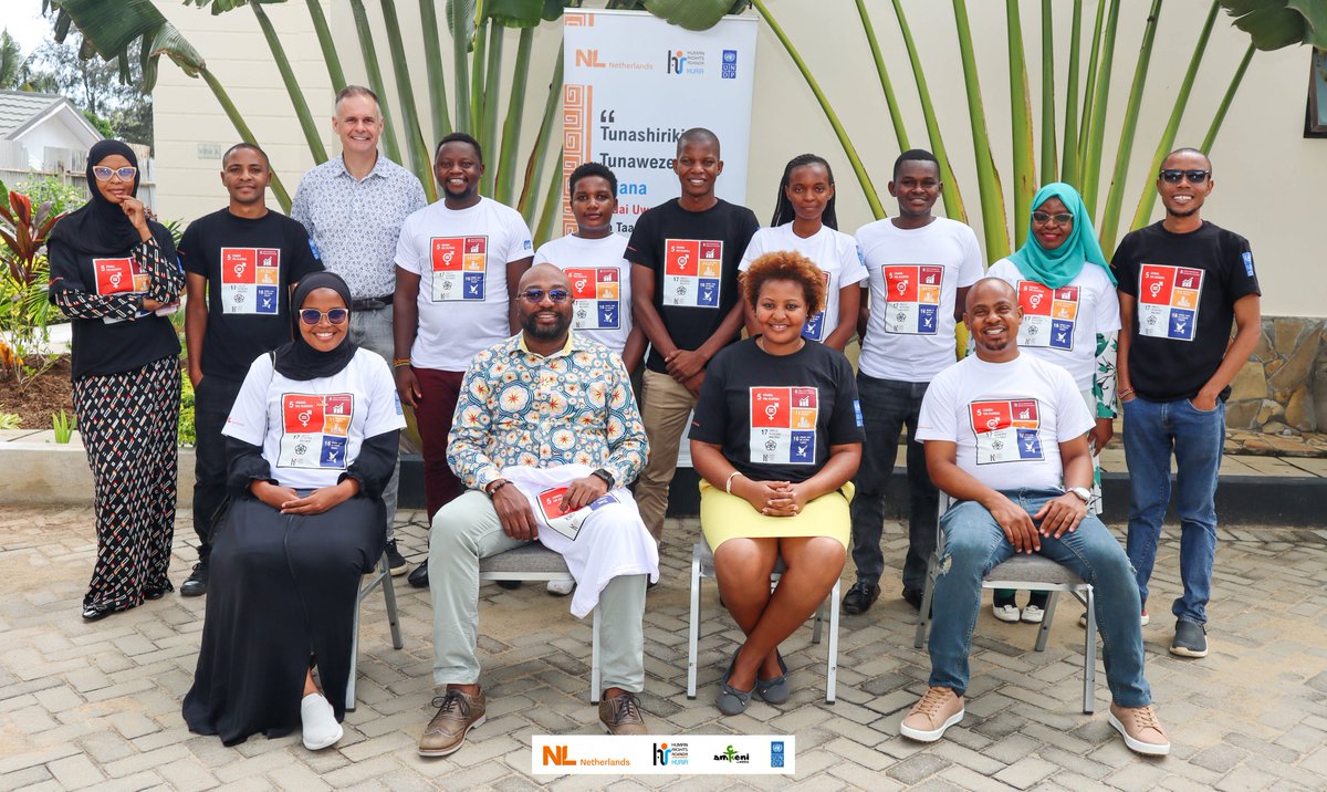 Human Rights Agenda (@huria_ke) on Twitter photo Omar's work is our #HumanRights #InvestigativeJournalism program supported by <a href="/NLinKenya/">Netherlands Embassy in Kenya</a> <a href="/UNDPKenya/">UNDP Kenya</a> is a powerful example of fearless, impactful journalism & inspiring real change.
Congratulations on this remarkable achievement! 🎙👏 #AfricaMediaFestival2025 #ProudMoment Omar's work is our #HumanRights #InvestigativeJournalism program supported by <a href="/NLinKenya/">Netherlands Embassy in Kenya</a> <a href="/UNDPKenya/">UNDP Kenya</a> is a powerful example of fearless, impactful journalism & inspiring real change.
Congratulations on this remarkable achievement! 🎙👏 #AfricaMediaFestival2025 #ProudMoment
