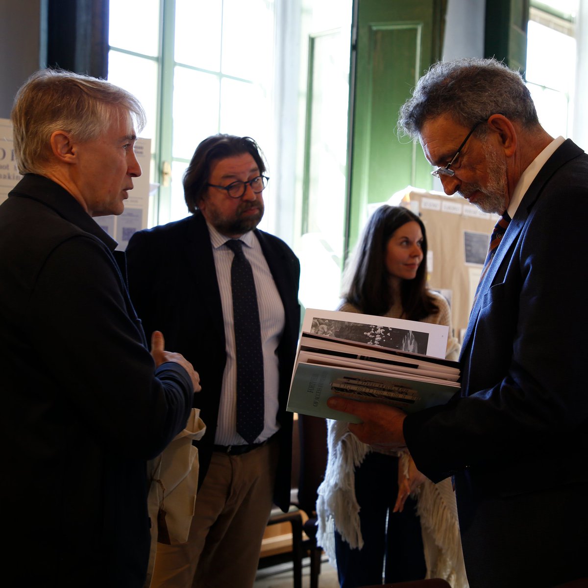 EUI_HistArchEU's tweet image. 🇭🇷 We were honoured to welcome Croatia's Minister of Education Radovan Fuchs, Croatia's Ambassador to Italy Jasen Mesić, & the Head of Sector for European Affairs and International Cooperation in Croatia's Ministry of Education Staša Skenžić today.
@VladaRH #Croatia