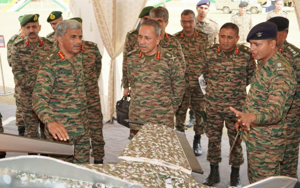 westerncomd_IA's tweet image. #OnPathToTransformation
#TechInfusedFutureReady

Lt Gen N S Raja Subramani, PVSM,AVSM,SM,VSM #ViceChiefOfArmyStaff inaugurated first ever #MechTech Seminar at #Chandimandir. Eminent Speakers from Armed Forces, Academia &amp;amp; Defence Industry shared insights on ‘Future Landscape of…