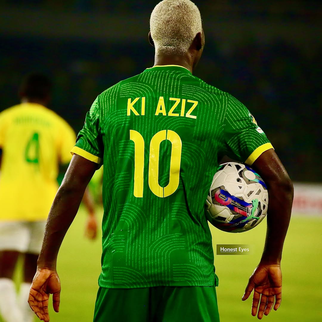 X_gee9's tweet image. Stephen Aziz ki .man of the moment , mechi zozote ngumu ambazo tumewahi kukutana nazo nazikahitaji maamuzi ya mchezaji moja basi Aziz amekuwa msaada sana kwa young Africa.Tukutane jumamosi