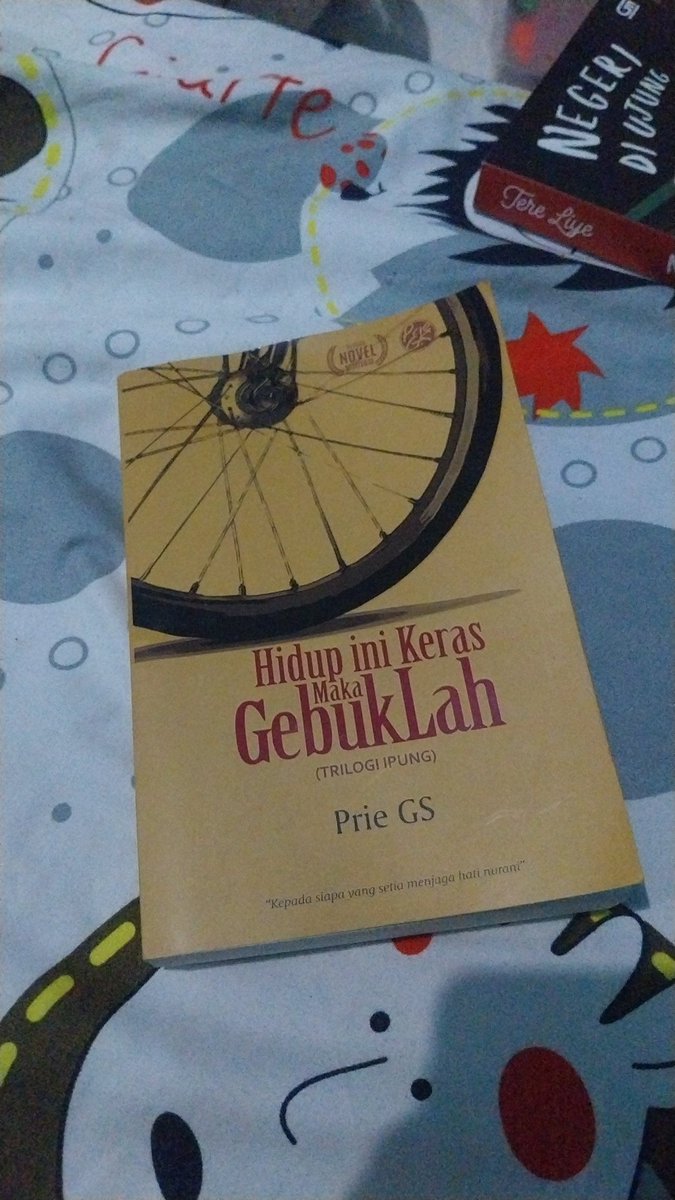 <a href="/basebuku/">📚 basebuku: on - no link affiliate!!!</a> Novelnya Pakdhe <a href="/Prie_GS/">Prie GS</a> cocok tenan. Ringan penuh petuah ajib2.