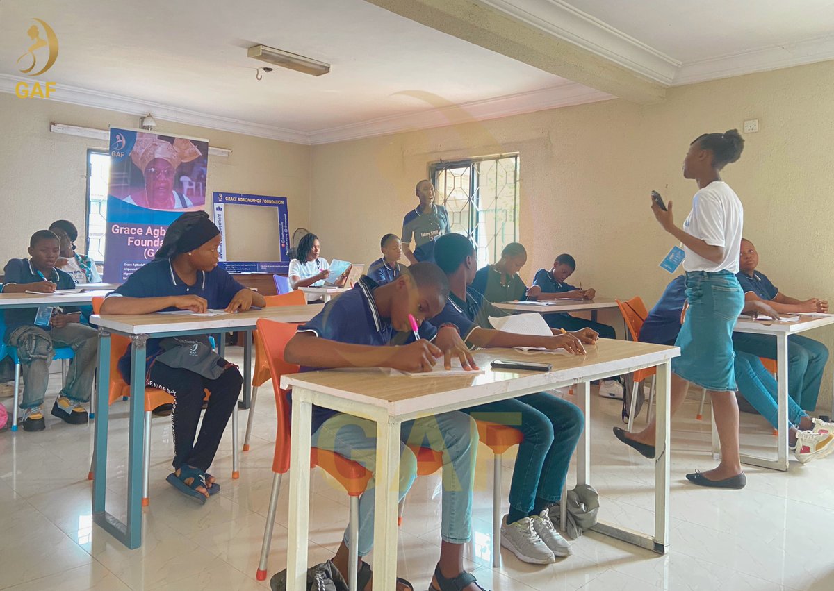 EngageGaf's tweet image. Empowering minds! 🤩💻 
We successfully hosted our 2nd Qtr GCB STEAM training on Feb 22nd in partnership with @midtowntechhub ! 🤝 
Thanks to our team and Facilitators.
#GCB #STEAM #MidtownTechHub #EmpowermentThroughEducation