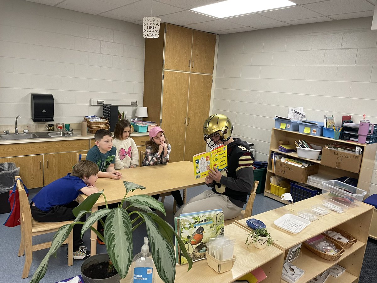 CCE_Football's tweet photo. Starting off Read Across America Day with the football guys reading at one of our four elementary schools, Mary Raber! #EMAE https://t.co/rHDQUCDoP9
