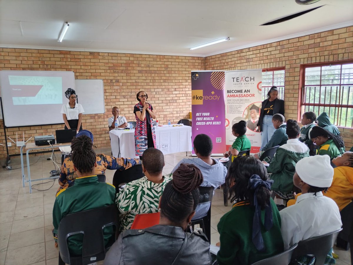 TEACH_SA's tweet image. TEACH SA Saturday School Motivation Event was a huge success! Learners, parents &amp;amp; teachers united to empower matriculants at Tembisa SOS. The words for the day were, the only person you are destined to become is the person you decide to be.
#TEACHSouthAfrica #Motivation #TEACHSA