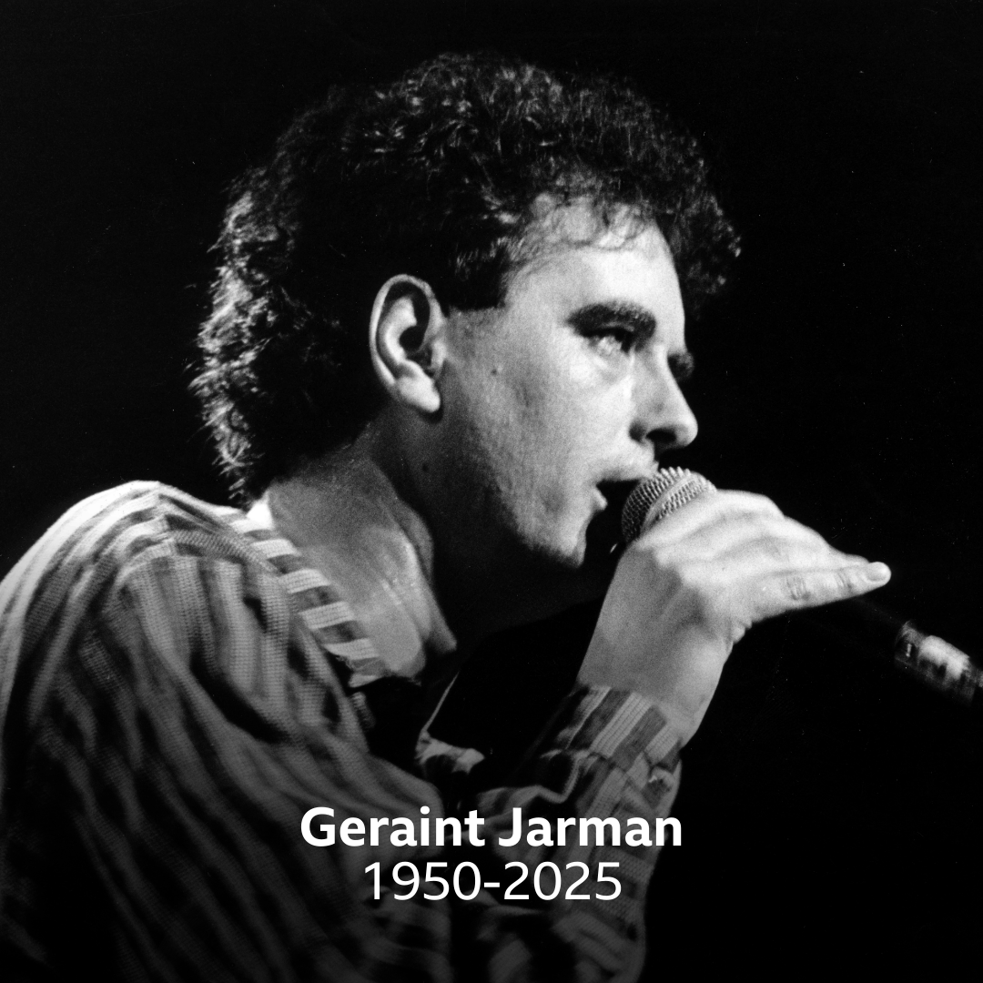 Trist iawn oedd clywed am farwolaeth sydyn Geraint Jarman. Bu ei gyfraniad i ddiwylliant Cymraeg ac i gerddoriaeth Gymraeg yn ddi-fesur. Mae meddyliau pawb yn Radio Cymru gyda'i deulu yn ystod y cyfnod anodd hwn. 💙