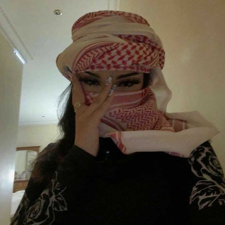 Cia forger tweet media