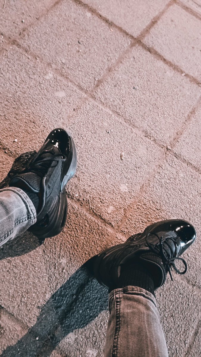 MasterElijah3's tweet image. New sneakers! Kneel fags! @rtforcashmaster @rtAlphaFeet @alphaxfindomrt @FindomAlphaRT @rt_feet