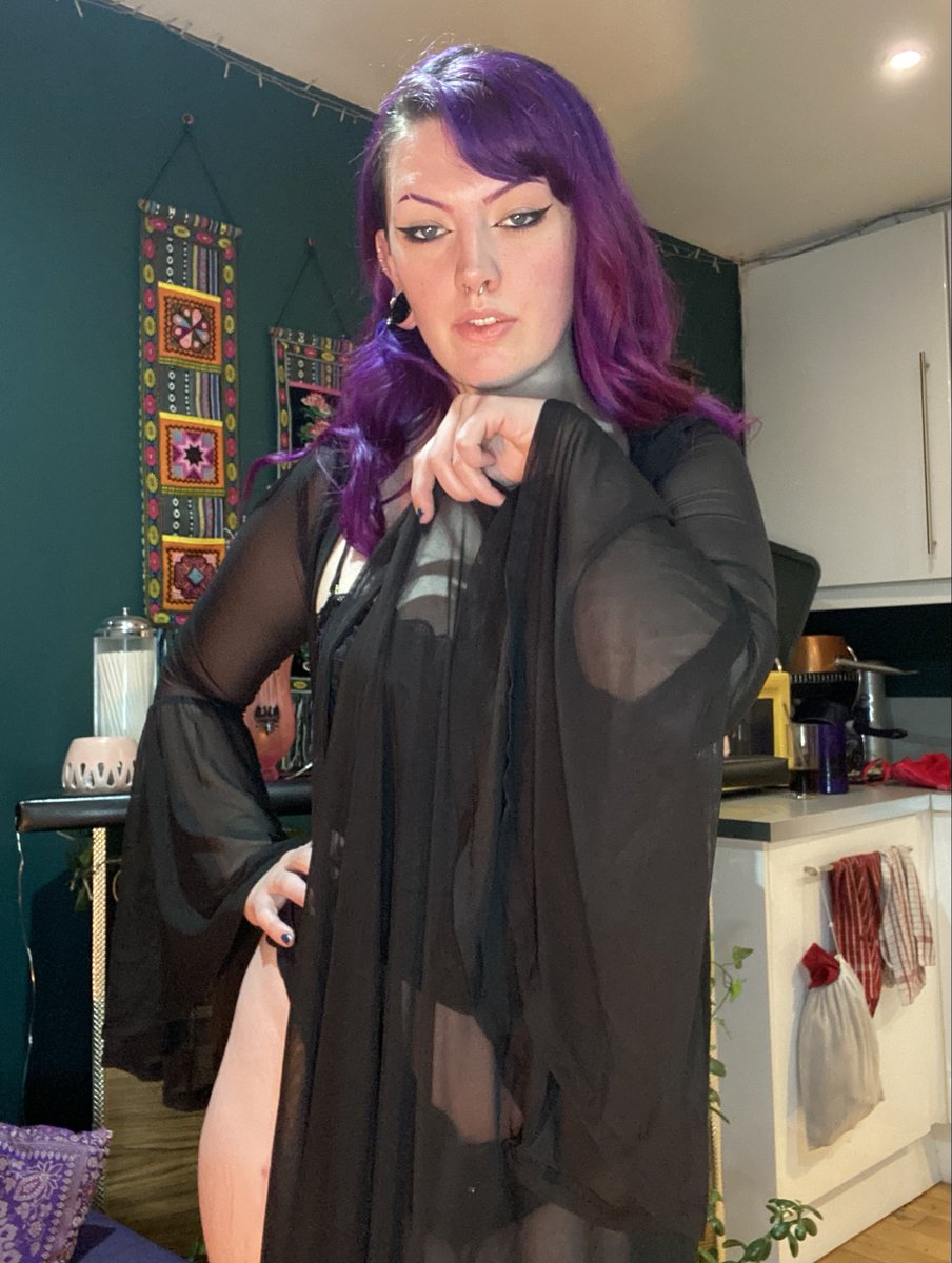 Content from mystik_minx