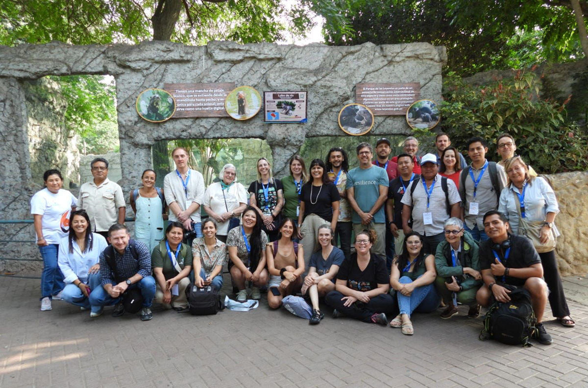 IUCN Species Survival Commission (@iucnssc) on Twitter photo News!
Continuing a global effort to conserve the Giant Otter (Pteronura brasiliensis), the Third Giant Otter International Workshop took place in Lima, Peru, from February 19–23, 2025. Read: tinyurl.com/2zyz4upb
<a href="/IUCN_OSG/">OtterSpecialistGroup</a> <a href="/hwctf/">IUCN SSC Human-Wildlife Conflict & Coexistence SG</a> <a href="/IUCN_CPSG/">IUCN CPSG</a> <a href="/fzsperu/">FZS Perú</a> <a href="/RewildingArg/">Rewilding Argentina</a> <a href="/houstonzoo/">Houston Zoo</a> News!
Continuing a global effort to conserve the Giant Otter (Pteronura brasiliensis), the Third Giant Otter International Workshop took place in Lima, Peru, from February 19–23, 2025. Read: tinyurl.com/2zyz4upb
<a href="/IUCN_OSG/">OtterSpecialistGroup</a> <a href="/hwctf/">IUCN SSC Human-Wildlife Conflict & Coexistence SG</a> <a href="/IUCN_CPSG/">IUCN CPSG</a> <a href="/fzsperu/">FZS Perú</a> <a href="/RewildingArg/">Rewilding Argentina</a> <a href="/houstonzoo/">Houston Zoo</a>