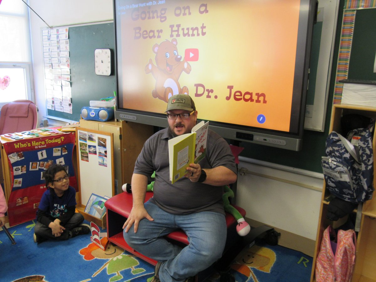 Olive Branch (@olivebranch415) on Twitter photo Our Dads for Dr. Seuss was a success! We love our Dads. Thank you to our Dads for reading Dr. Seuss books today. <a href="/ebracyPPS/">Dr. Elie Bracy III</a> <a href="/cardellpatillo/">Dr. Cardell Patillo, Jr.</a> <a href="/in8days/">Renee Hailes</a> <a href="/nicscud/">Nicole DeVries</a> <a href="/DrPSW_PKC/">Dr Pat Williams-PPS PreKC</a> <a href="/morbull757/">Sharon Bullock</a> <a href="/deloach_dianne/">Dianne Deloach</a> Our Dads for Dr. Seuss was a success! We love our Dads. Thank you to our Dads for reading Dr. Seuss books today. <a href="/ebracyPPS/">Dr. Elie Bracy III</a> <a href="/cardellpatillo/">Dr. Cardell Patillo, Jr.</a> <a href="/in8days/">Renee Hailes</a> <a href="/nicscud/">Nicole DeVries</a> <a href="/DrPSW_PKC/">Dr Pat Williams-PPS PreKC</a> <a href="/morbull757/">Sharon Bullock</a> <a href="/deloach_dianne/">Dianne Deloach</a>