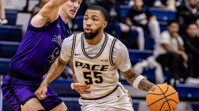 🔙 to 🔙

TNT Sports' Wayne Cavadi breaks down February's #D2MBB all-stats starting 5️⃣.

#MakeItYours | on.ncaa.com/303D2MBB