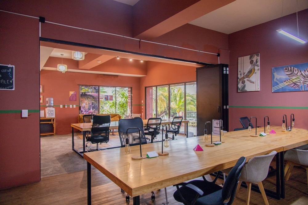 TravelFluffy's tweet photo. Selina Cancun Laguna Hostel Zone &amp; Coworking!  

Reach out to me—Mr. Fluffy—and let’s plan your perfect stay.   

- Info website: https://t.co/3DdJVpx9ml
- Booking website: https://t.co/BL09PObCrx
- Book this hostel: https://t.co/s83Ixd38Sz https://t.co/iApAy67l1F
