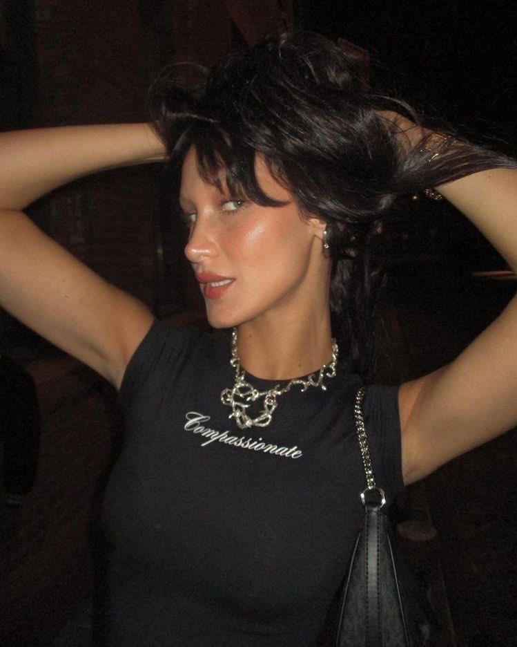 bella archive (@hadidfiles) on Twitter photo 