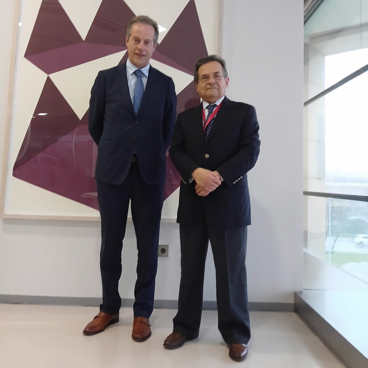 José Ribau Esteves (@prescmaveiro) on Twitter photo Tive o gosto de visitar a <a href="/ChampalimaudF/">ChampalimaudF</a> , a quem agradeci a Coragem de trazer o futuro para o presente e por apostar na Competência para a Cuidar de quem necessita.
Um agradecimento especial à Dra. Leonor Beleza pela reunião e ao Dr. Nunes Liberato pela visita guiada. Tive o gosto de visitar a <a href="/ChampalimaudF/">ChampalimaudF</a> , a quem agradeci a Coragem de trazer o futuro para o presente e por apostar na Competência para a Cuidar de quem necessita.
Um agradecimento especial à Dra. Leonor Beleza pela reunião e ao Dr. Nunes Liberato pela visita guiada.