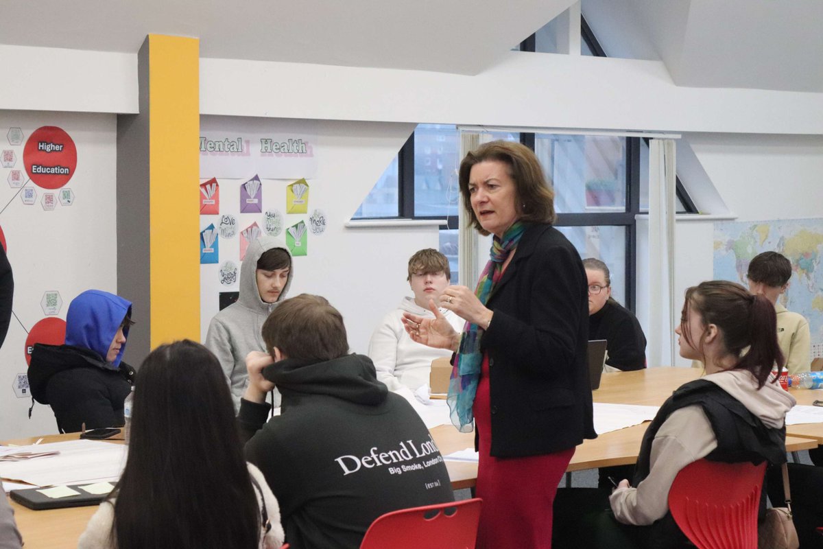 ITECskills's tweet image. Last week, we welcomed @PrifWeinidog to Itec Pontypridd. She met our learners, discussed the power of voting 🗳️, and heard how Jobs Growth Wales+ is boosting their confidence. Thank you for your visit! 🙌