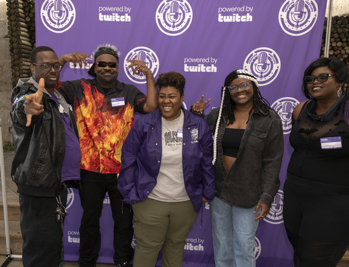 MemphisMeetup's tweet photo. G.O.A.T.s, Gamers, and Cosplayers. Oh My! “Memphis Meetups: Wiseacre Takeover” pictures!

Going to be updating this thread throughout the day!  #grindcitycreators #twitch @Twitch https://t.co/6iDKRedZ96