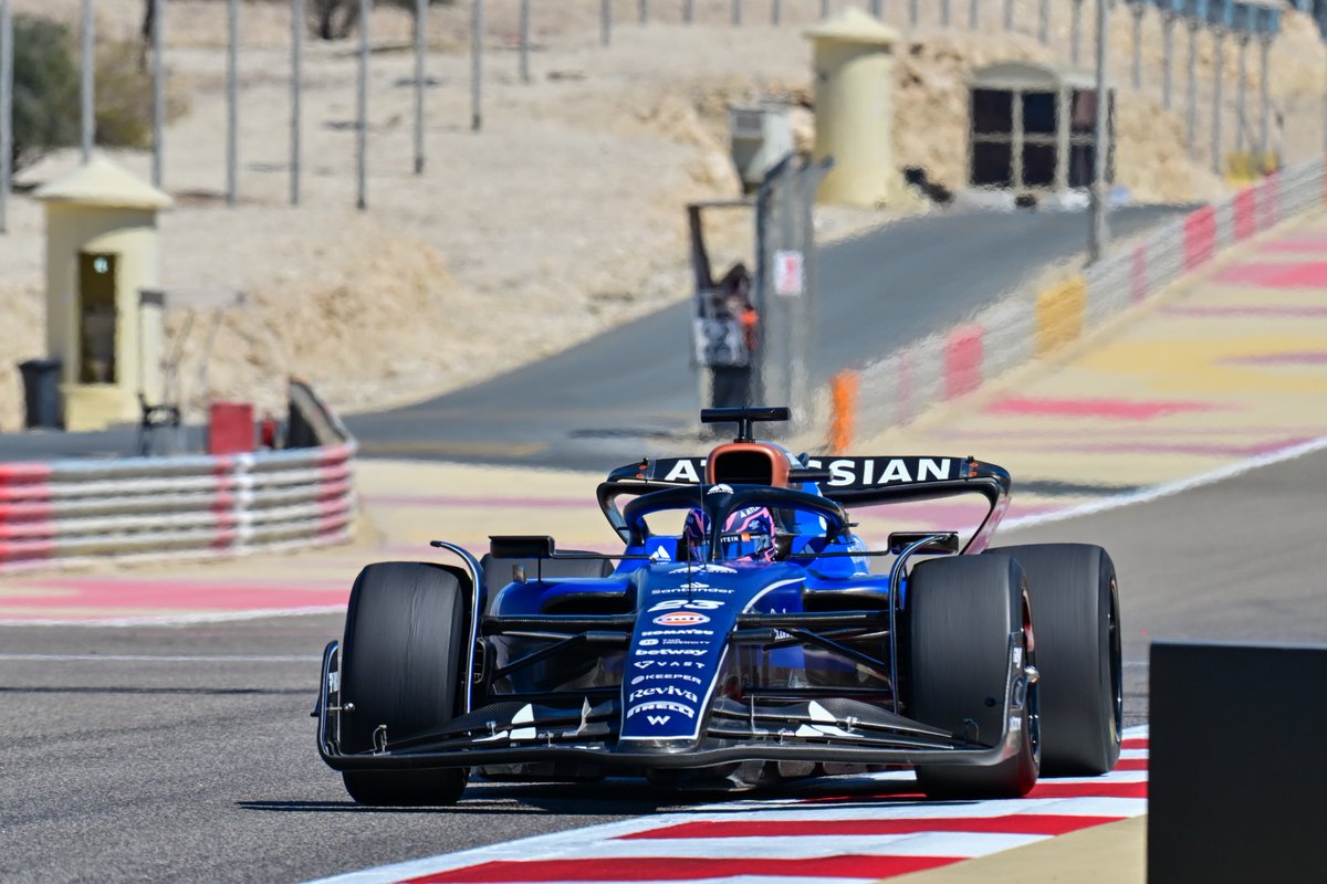 1⃣ Paul Aron 1m35.407s (Alpine)
2⃣ Alex Albon 1m35.667s (Williams)

Pirelli's two-day 2026 tyre test with Alpine and Williams has concluded.

Carlos Sainz and Ryo Hirakawa drove mule cars based on 2023 Williams/Alpine cars yesterday in Bahrain. Albon and Aron took over today.