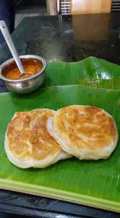 TNEXPLORE's tweet image. புரட்டாவும், பாக்கெட் மாவும் பின்னே புளித்த சிந்தனையாளர்களும் 

மூலக்கட்டுரை : 
ஆண்டனி வளன்

எழுத்தாளர்களுக்கும் தோசை மாவுக்கும் என்ன ஒரு பிணைப்பு என்று புரியவில்லை. 

ஒரு பக்கம் நாகர்கோவில் ஆசானுக்கு புளிச்ச மாவு சிக்கலாக இருந்தது என்றால், இப்போது ராஜேஷ் குமாருக்கும் அதே நிலை…