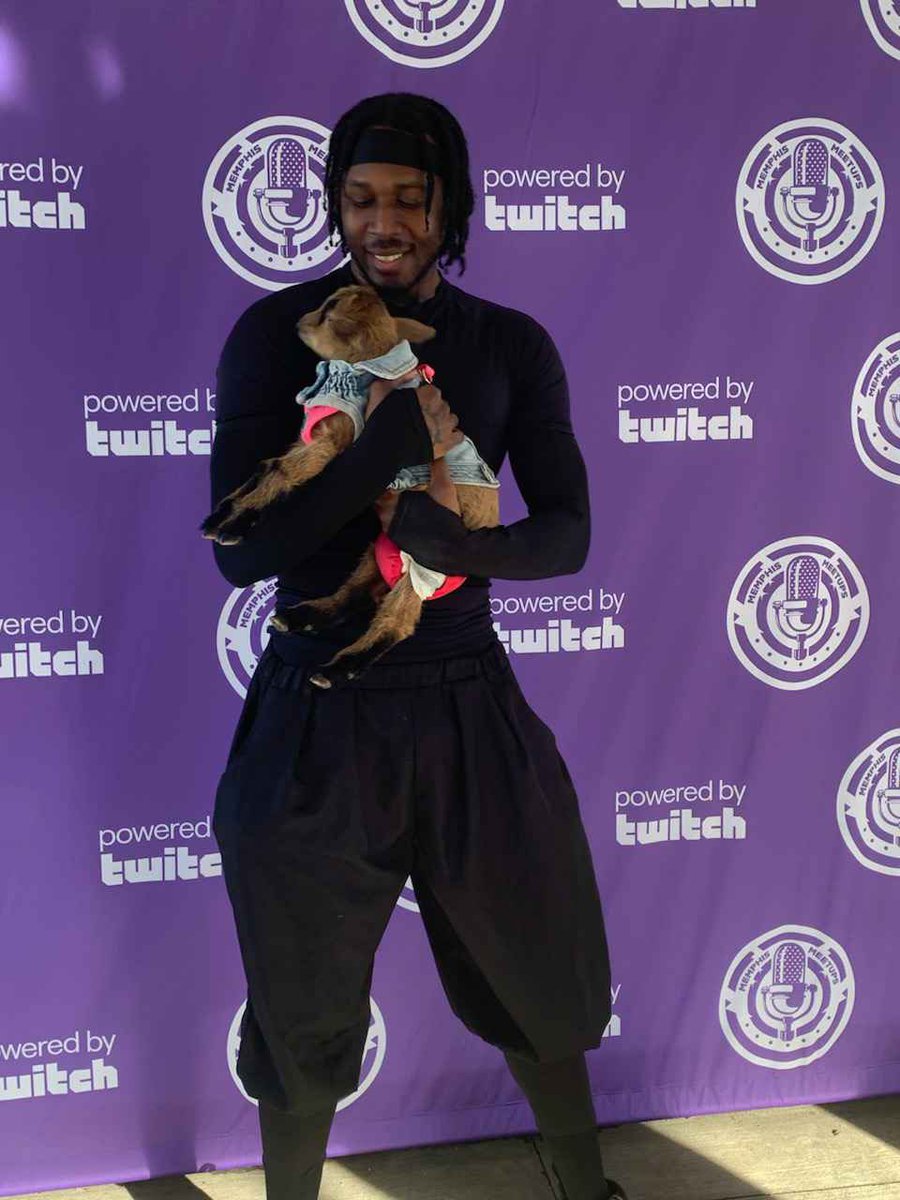MemphisMeetup's tweet photo. https://t.co/PXkGfiqkq2