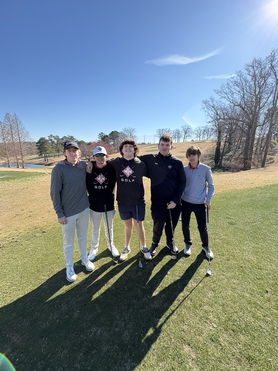 WHHSBOYSGOLF's tweet photo. Red Raider Invitational Lineup

1. Benjamin Sanders
2. Henry Addis
3. Sam Krook
4. Brodie Cronin
5. Mason Robinson https://t.co/DlWD4lUDU0