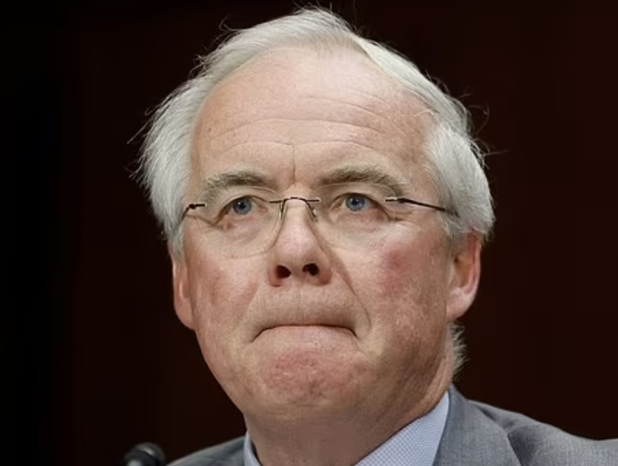 ArtCandee's tweet photo. Rodney McMullen, the CEO of Kroger, has resigned after a board investigation said that his "personal conduct" was "inconsistent" with company policies.

This comes after the failed merger with Albertsons.

McMullen is a vocal Trump supporter so good riddance to him. https://t.co/pSNYI5hRkQ
