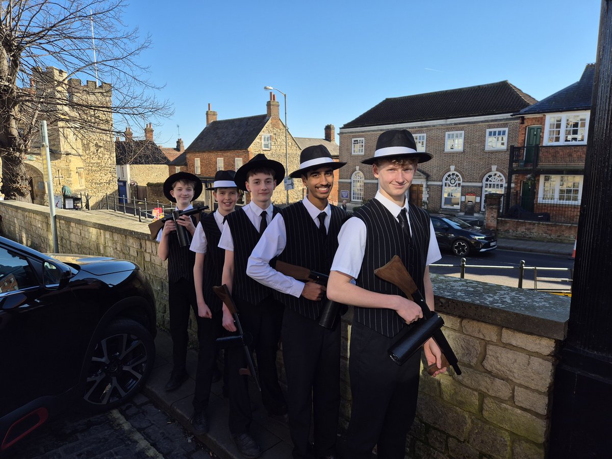 🎬 Today, some of the cast of Bugsy Malone took to the streets of Buckingham to film the opening sequence of our show!

Thank you to Scissors Barbers for letting us film a scene in your shop!

🎟 ticketsource.co.uk/royallatin

More pics on our Instagram!

<a href="/RLSEnrichment/">RLSEnrichment</a> <a href="/TheRoyalLatin/">RLS</a>