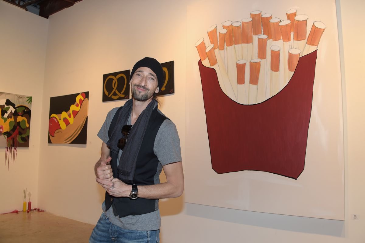 TheCultureRef's tweet photo. Speaking of Adrien Brody..I met him a few years ago at Art Basel Miami where he was exhibiting his artwork for the first time. I asked him what was the inspiration behind his artwork…this man told me he was too tired to talk about it 👀🤦🏾‍♂️🤯🤷🏾‍♂️ https://t.co/aB5FrrmDUa
