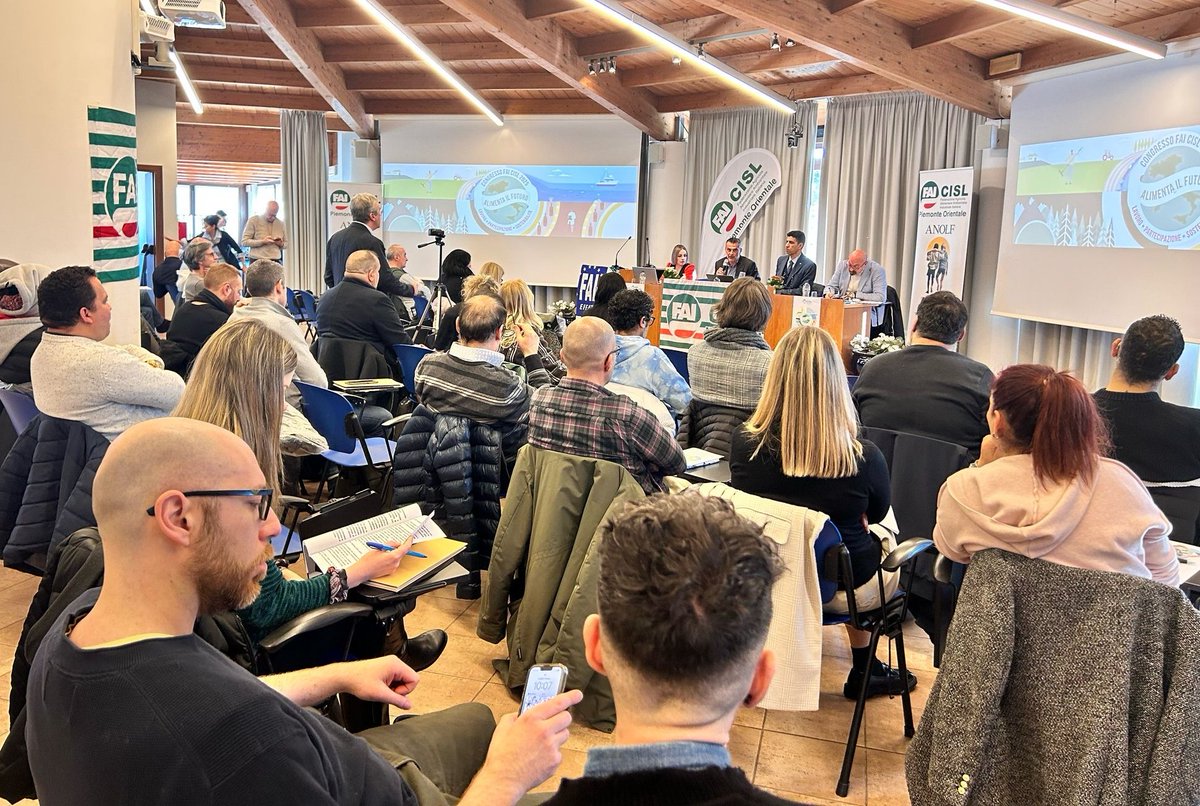 fai_cisl's tweet photo. 📢 #alimentailfuturo 💪 Proseguono i congressi territoriali della #FaiCisl dedicati a #Lavoro #Partecipazione #Sostenibilità.
👉 Oggi confermata Segretaria Generale della #FaiCisl Piemonte Orientale Miriam Virdis, in Segreteria al suo fianco eletti Fama Sock e Alberto Cardano. Ai lavori hanno partecipato anche la Segretaria Generale della Cisl Piemonte Orientale Elena Ugazio, il Segretario Generale della Fai regionale Emilio Capacchione e il Segretario Nazionale @Mohamed__Saady. 
👏 Alla squadra congratulazioni e auguri di buon lavoro da @OnofrioRota e da tutta la Federazione!