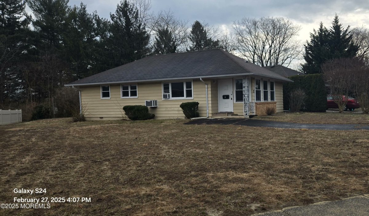 MikeSpinetta's tweet photo. 17 Mount Gannet Lane, Toms River, NJ, 08753
2 bed | 1 bath 1072 Sq. Ft.
Active | 190000
https://t.co/ndJGeeoYq9
- Priced to Sell! Opportunity knocks! This 2-bedroom, 1-bath home in the desirable Holiday City Silverton (Phase 2) community is ready for... https://t.co/1FHFk1AmTI https://t.co/qOyXypeQYN